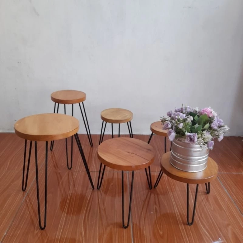 Standing pot / Tempat tanaman/Pot besi/ Pot kayu